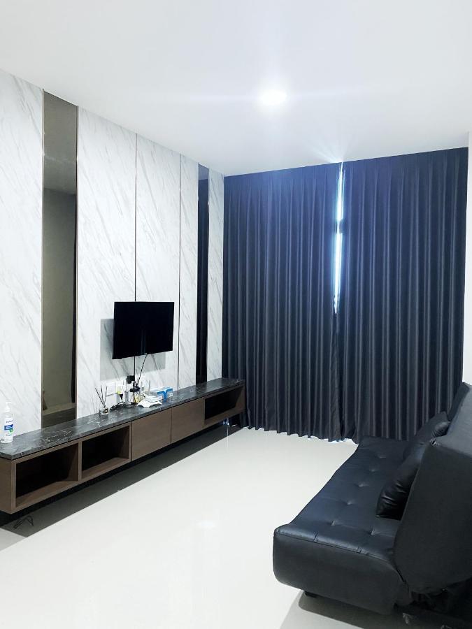 Formosa Residencen - The Apartments 2 Bed Room Nagoya Exteriér fotografie